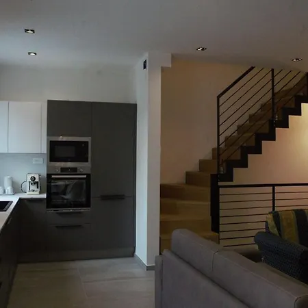 Claire Sweet * 페자로