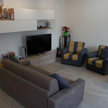 Claire Sweet Apartment